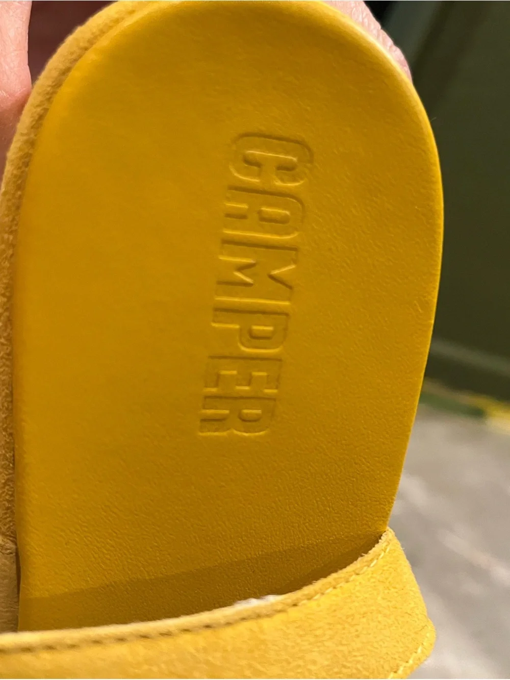 Camper stylish yellow